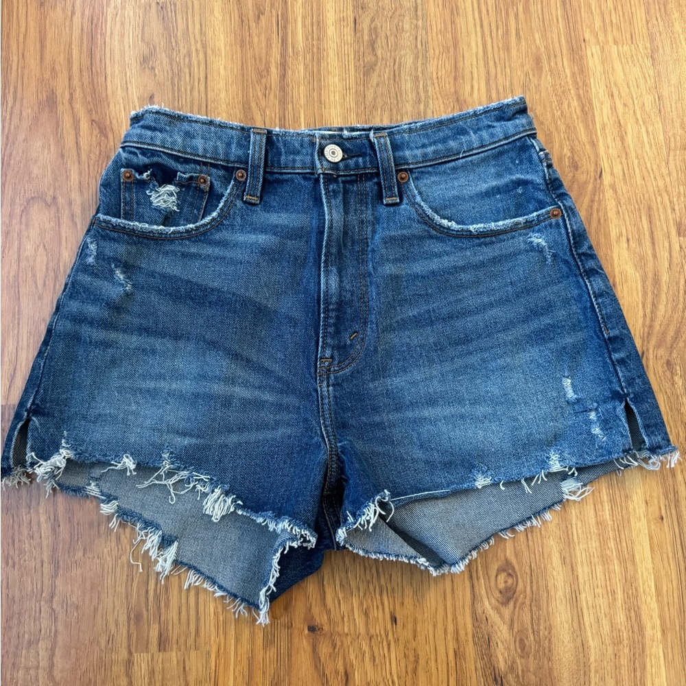 Abercrombie High Rise Mom Short - Curve Love